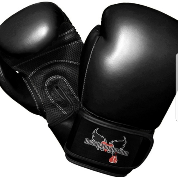 12 0z boxing gloves